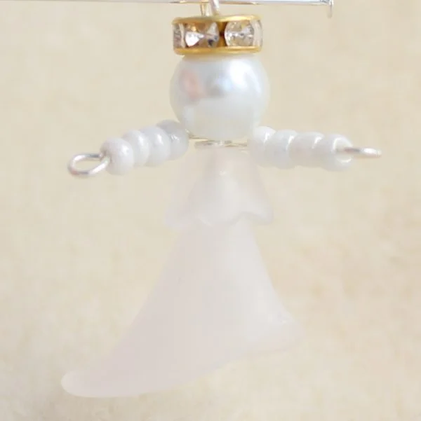 Bride and Groom Beaded Charm Kit- Makes 10 - Image 2