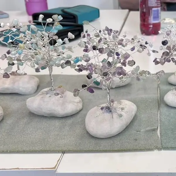 Gemstone Wire Tree Workshop - Image 4