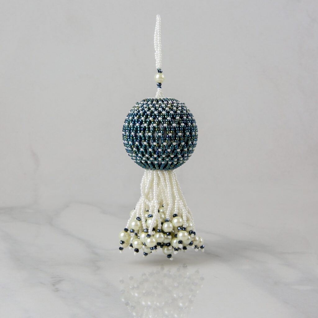 Christmas Netted Beaded Bauble Workshop - Riverside Beads