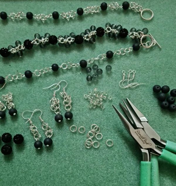 Introduction to Jump Ring Jewellery Workshop - Image 7