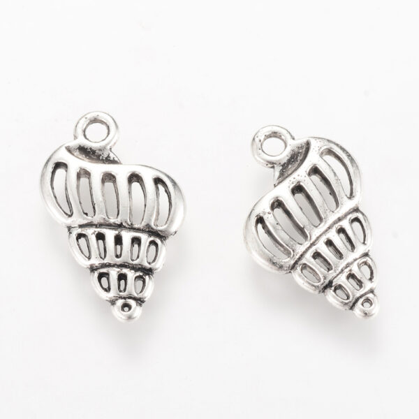 Silver shell charm