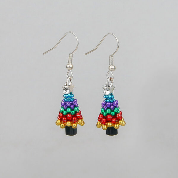 Christmas Beaded Earrings Workshop - Image 3