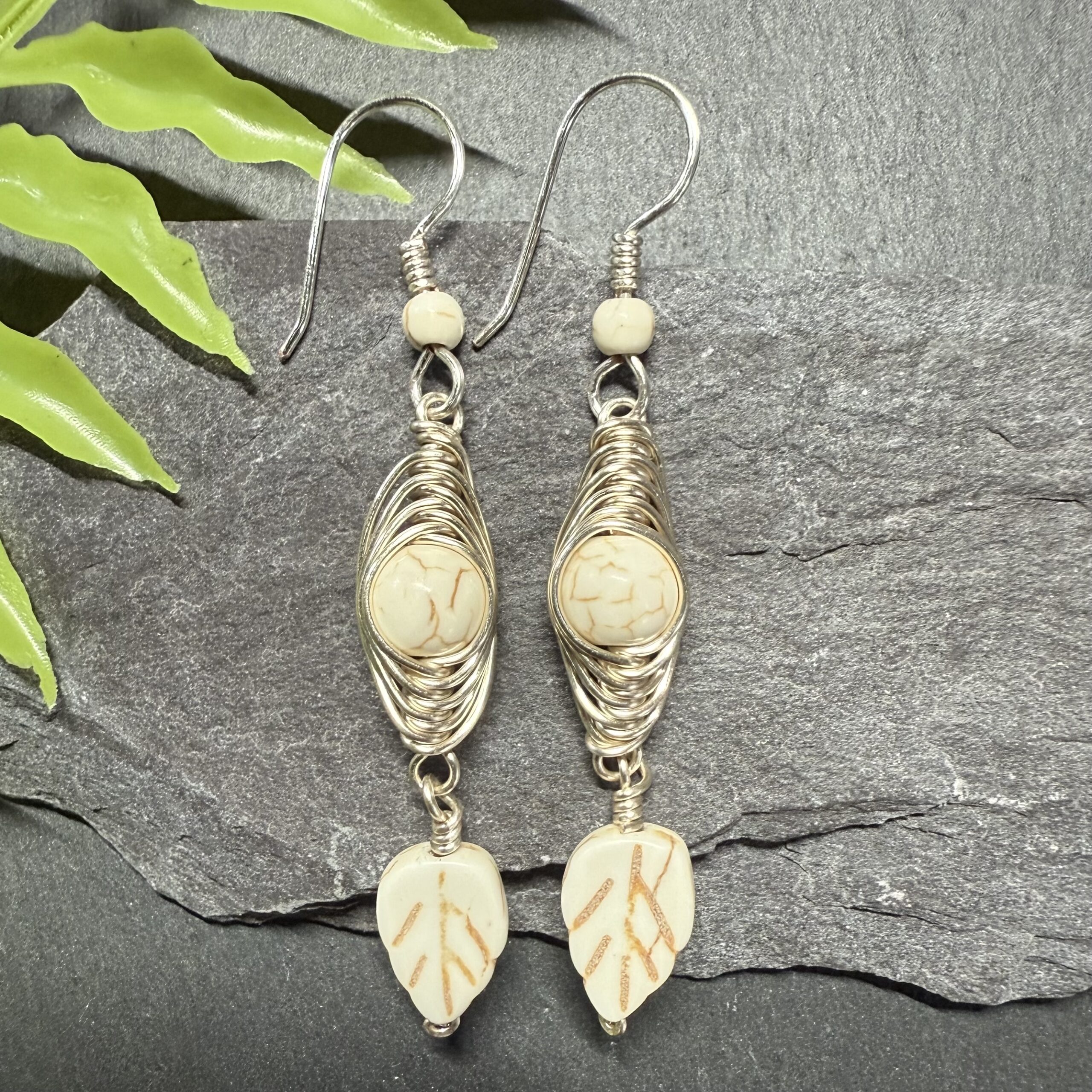 Wire Herringbone Weave Earrings - Image 4