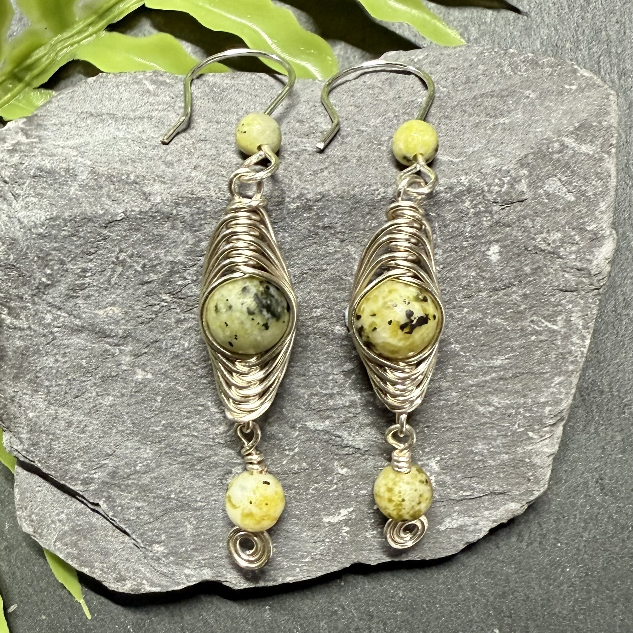 Wire Herringbone Weave Earrings - Image 3