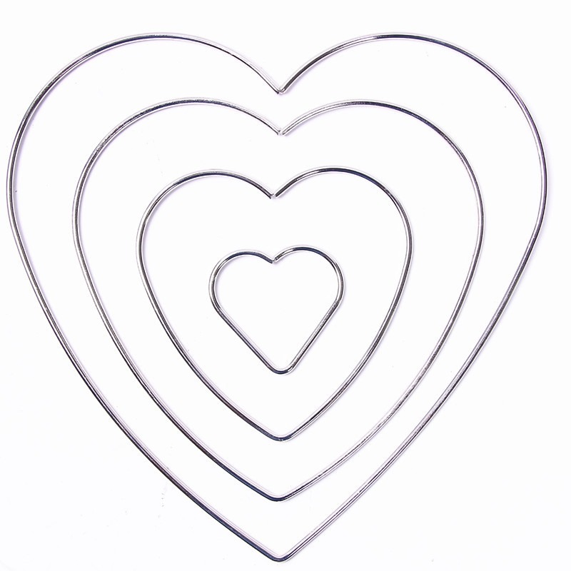 Metal Wire Heart Frame
