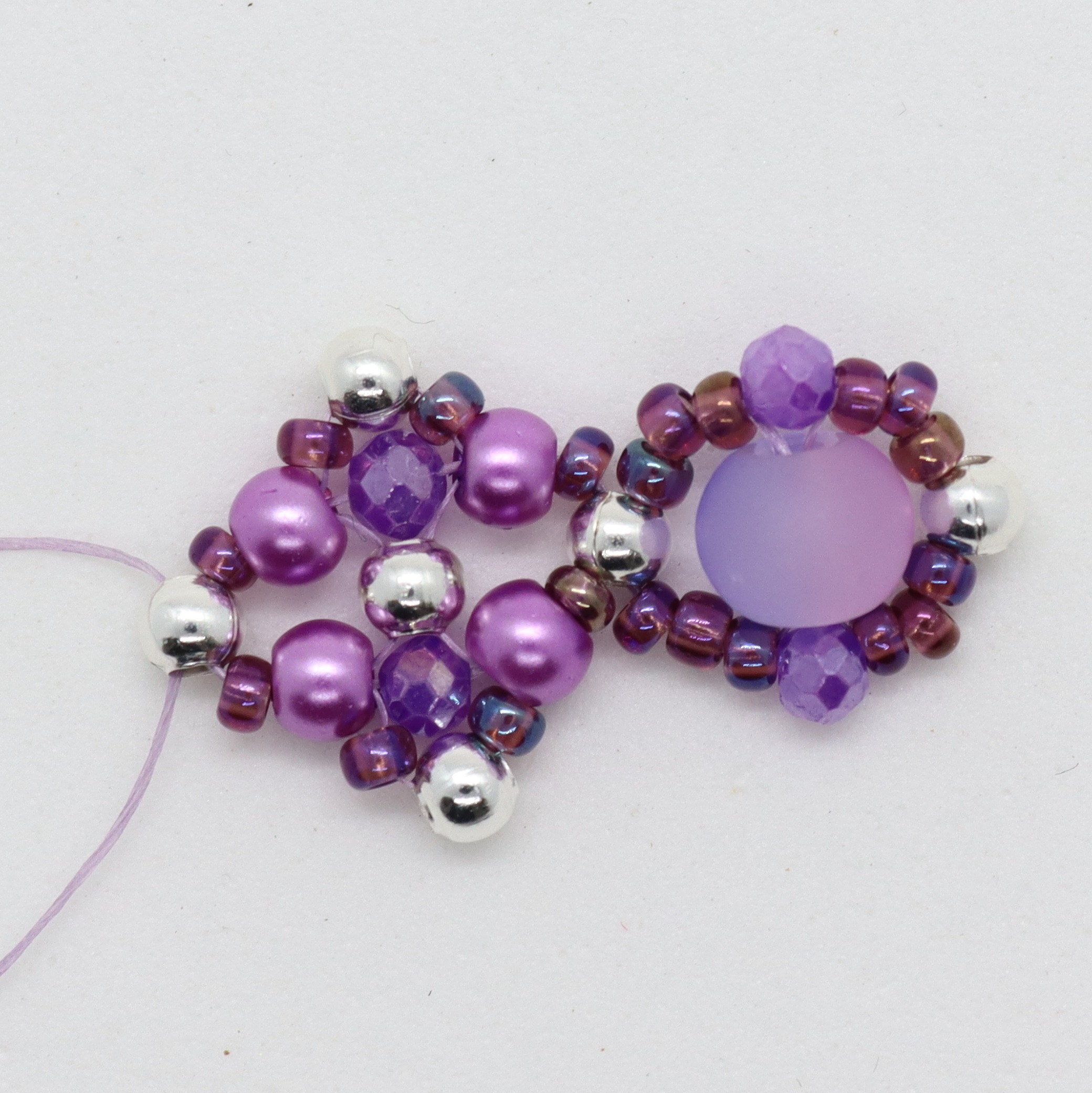 Riverside Bead Box #69 - Bead Weaving Jewellery Collection - Image 4